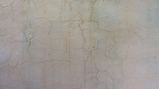 Wall Crack from chemical reaction